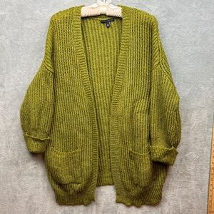 Signature Studio Moss Green Women's Cardigan